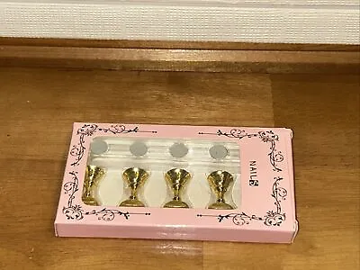 Chic Magnetic False Nail Tips Practice Training Display Stand Holder Base Gold • $2.48
