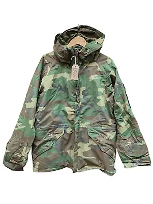 Genuine US Army Woodland Camo GoreTex ECWCS Parka Jacket Size Medium/Reg #565 • £64.95