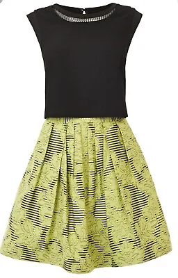 Karen Millen Green Stripe Brocade Mini Dress. US2/ UK6 • $79.99