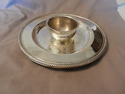 Vintage International Silver Round Serving Platter With Dip Bowl (M) • $30