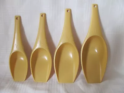 Vintage Foley Measuring Cups Scoops Set 4 Harvest Gold Plastic USA Stacking • $10