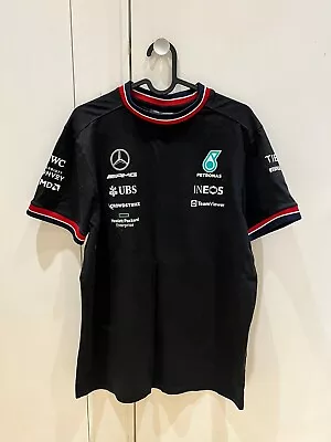 Mercedes F1 2022 Mens Team T-Shirt Black Size Medium M - Great Condition • £22