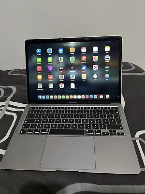 Apple MacBook Air 13in (256GB SSD M1 8GB) Laptop - Space Grey - Grade A • £449.99