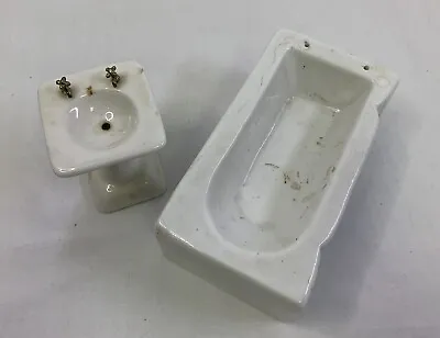 Mini White Porcelain Dollhouse Furniture Bathroom Set Bath Tub & Sink • $20.25