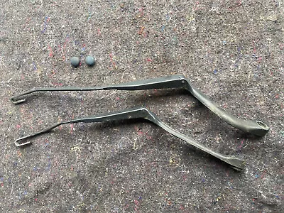 98-00 Volvo V70R V70 S70 Left & Right Windshield Wiper Arms W/Caps OEM #1655E • $67.49