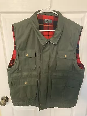 Canyon Ridge Mens Green Winter Vest With Plaid Flannel Lining Size Large EUC • $13.49