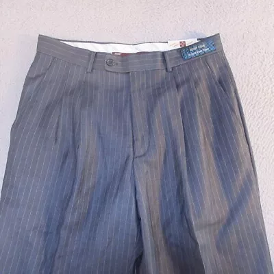 Henry Uomo Dress Pants 38R/32W Mens Lined Pin Stripe NWT Measures 31x28.5 • $31.99