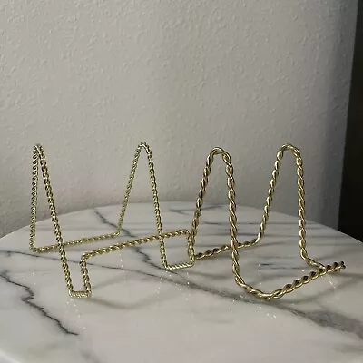 Decorative Twisted  Wire Display Stand Picture Easel Plate Holder Gold  Lot Of 2 • $14.99