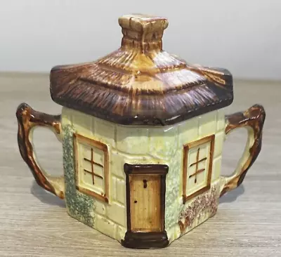 Vintage Keele Street Pottery Sugar Bowl • £2.99