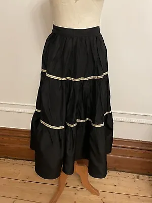 Vintage 1950s Black Taffeta Gypsy Skirt  Size 8 • £20