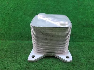 Toyota Landcruiser Cooler 200 Series Engine Oil Cooler 4.5 1vd-ftv Diesel 1 • $248.60