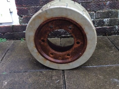 £19.99 • Buy Bendi Forklift Front Wheel And Solid Tyre 20 Cm X 5cm 6 STUD FIXING New