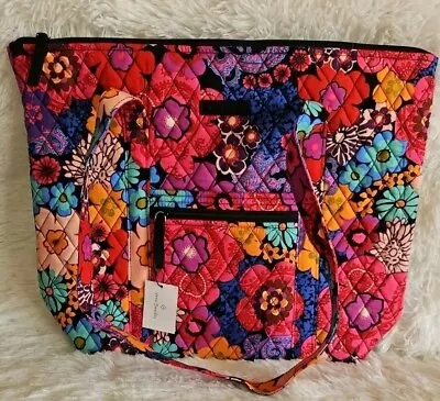 Vera Bradley NWT Retired Floral Fiesta Print Villager Quilted Bag Purse... • $65.99