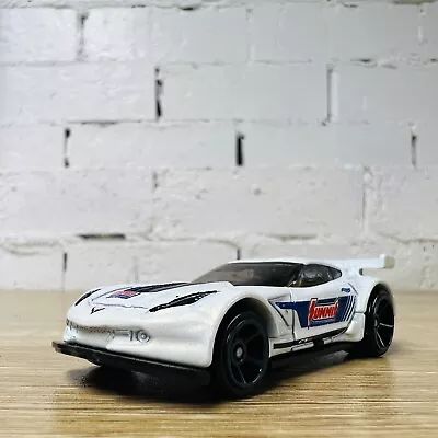 Chevrolet Corvette C7R White Summit 2018 HW Speed Graphics 1/10 • $3.95