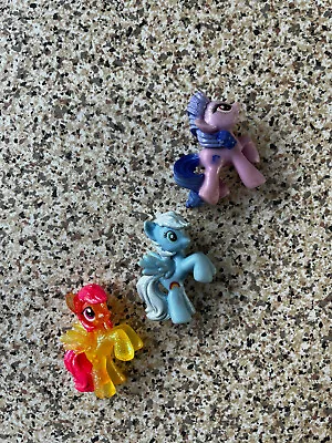 My Little Pony Ponyville Figures X3 Toy Glittery • £8.99