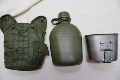 US Military Issue Vietnam Era Metal Water Canteen With Nylon Pouch And Cup  C1A • $59.95