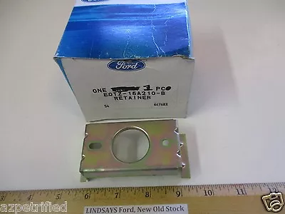 Ford 1980/1989 B-f600/800 Bus & Truck  Retainer  (marker Lamp) Nos Free Shipping • $13.95