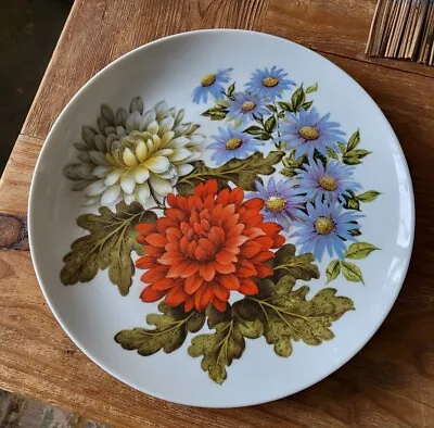 Vintage KAISER West German Porcelain Art Hanging 10 1/8 Plate Asta Mums Flowers • $25