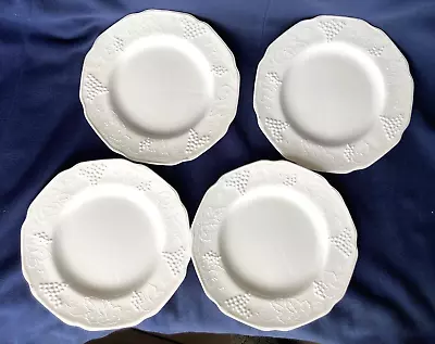 Set 4 Vtg Indiana Colony Harvest Milk Glass Grapes & Leaves 9 7/8  Dinner Plates • $38