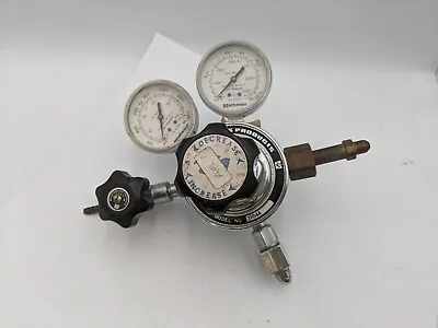 Matheson 3104A Compressed Gas/Pressure Regulator Dual Gauge Adjustable 3000-PSIG • $50