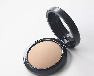 MAC Mineralize Skinfinish Natural   Medium Tan   Full Size 10 G In Box Brand New • $23.49