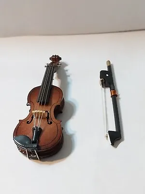 Dollhouse Miniatures Wood  Violin W/Bow Musical Instrument 2-7/8  • $13.99