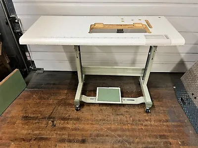 SEWLINE  NEW -CASTERED  19x7 TABLE FOR 1 NEEDLE  INDUSTRIAL SEWING MACHINE • $299
