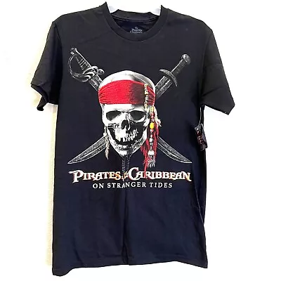 Disney Pirates Of The Caribbean On Stranger Tides T-Shirt Skull Crossbones Small • $4.25