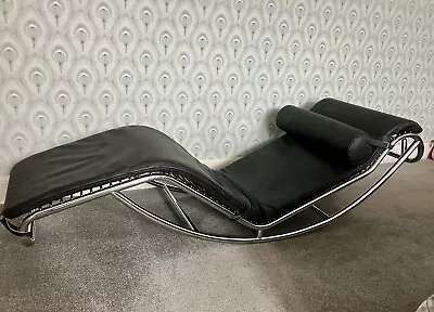 Italian Black Leather Chaise Longue Bed/ Day Chair • £35