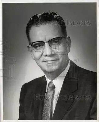 1962 Press Photo President L. B.  Peach  Meaders Of The Halliburton Company • $16.99