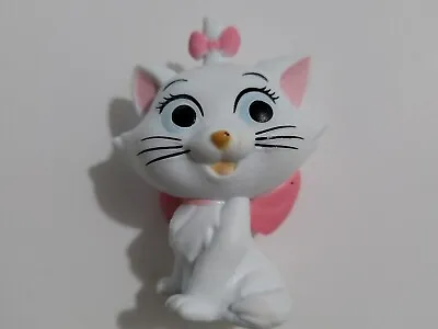 Disney Marie Kitten Cat The Aristocats 2.25  PVC Figure Cake Topper Zag Toys U • $3.80