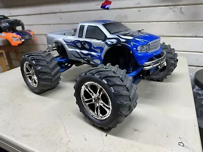 Traxxas T-maxx 2.5 Nitro Monster Truck • $299.99