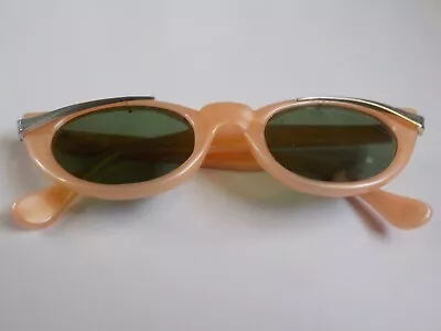 Women's Willson Vintage Cat Eye Sunglasses Pale Pink Made In Usa • $39.95