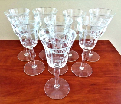 $34.99 • Buy Set Of 8 Vintage Etched Crystal Cordial  / Sherry / Apertif Glasses 5 1/2  Tall