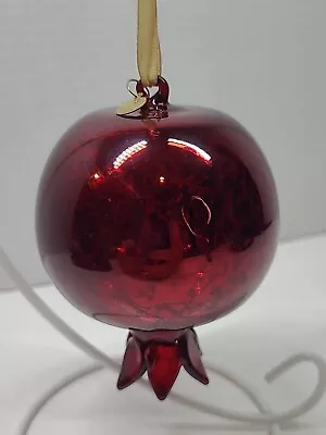 Metropolitan Museum Of Art Blown Glass Ball Christmas Ornament Red • $24.99