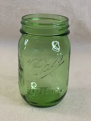 Pint Ball Perfection Green Mason Jar 1913 -1915  100 Years Embossed • $15