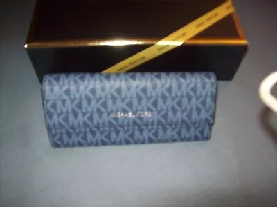 Michael Kors Sunglass Case Admiral Blue In Signature Print • $25