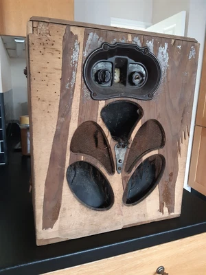 £50 • Buy Vintage Original HMV Superhet Portable Six  Tube Radio