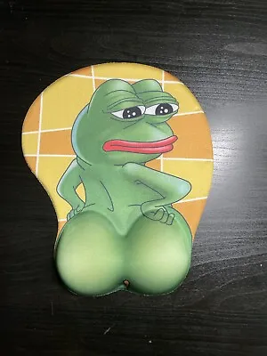 £9.99 • Buy Pepe The Frog Mouse Pad With Wrist Support