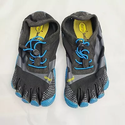 Boys Vibram Fivefingers Running Shoes 6.5-7 Black Blue  • $29.99