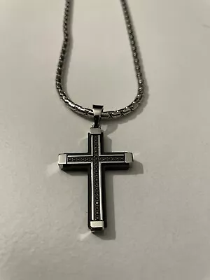 Mens Diamond Cross 1/6CTW With Black Finish 24” • $250