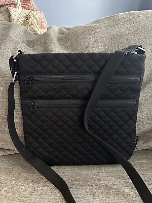 Vera Bradley Black Quilted Nylon  Triple Zip Hipster  Handbag Purse New With Tag • $24.99