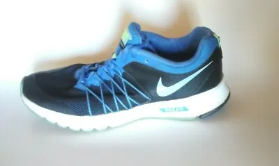 Nike Air Relentless 6 Sz 7.5 Medium Women's  Blue Running Sneakers 843882 • $14.95