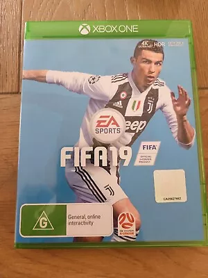 X-Box ONE (FIFA 19) • $9