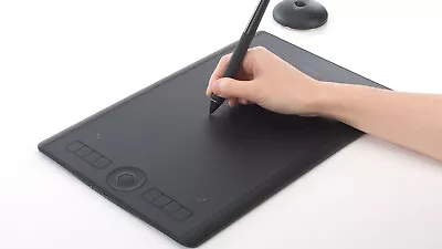 Wacom Intuos Pro Medium Digital Graphic Drawing Tablet SHPTH660 Used • $122.22