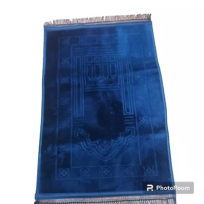 Blue Velvet Prayer Mat Thick Padded Non Slip Islamic Foam Janamaz  • £16.99