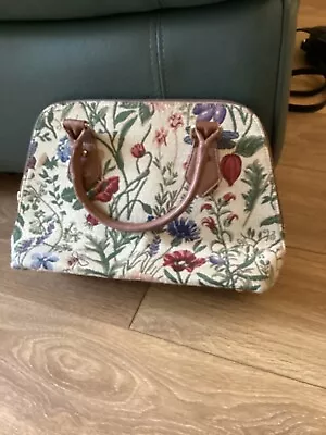 Signare Designer Tapestry Design Handbag Floral Design • £9