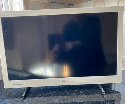 £57 • Buy Sony Bravia 24  LCD Digital Colour Smart TV. Model No.KDL-24EX320. White.