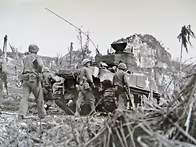 Vintage Ww2 Original Usmc Photograph Peleliu:  Marines Advance Following Tanks • $29.95