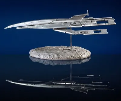 Mass Effect Normandy SR-1 Replica Statue Silver Limited Edition 250 Dark Horse • $899